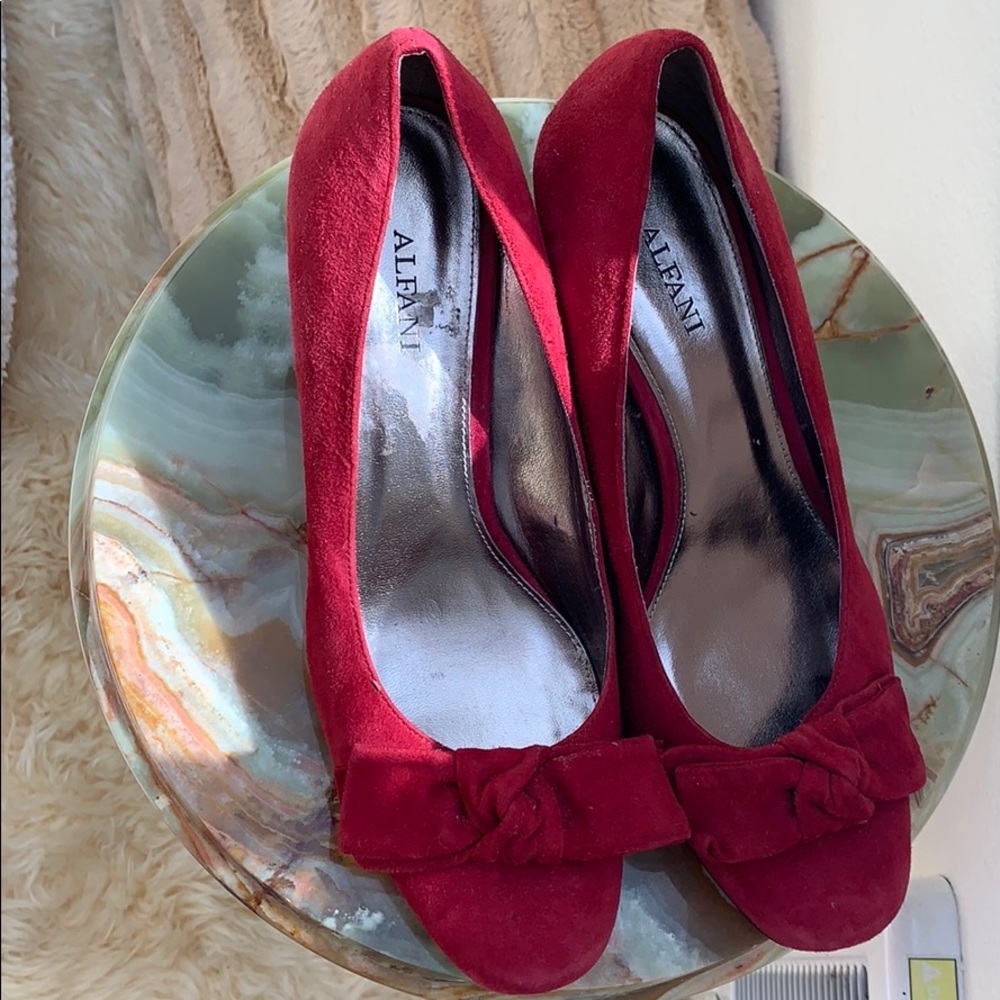 Meet your Posher, Aden